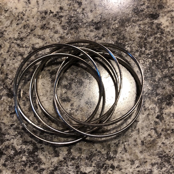 Stack of silver linked bracelets - Picture 3 of 4